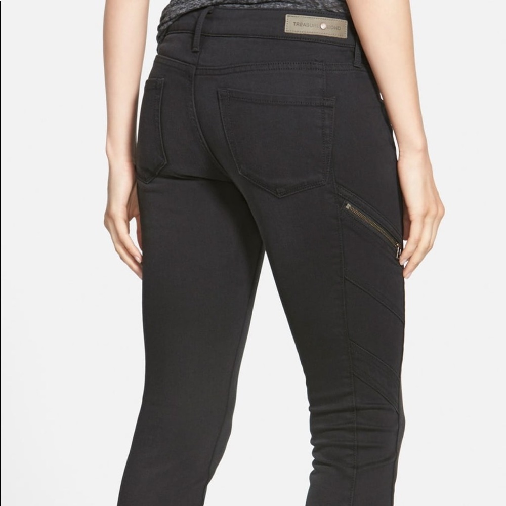Treasure & Bond Skinny Jeans - Picture 3 of 5